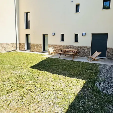 Neuf 6 Personnes Jardin *